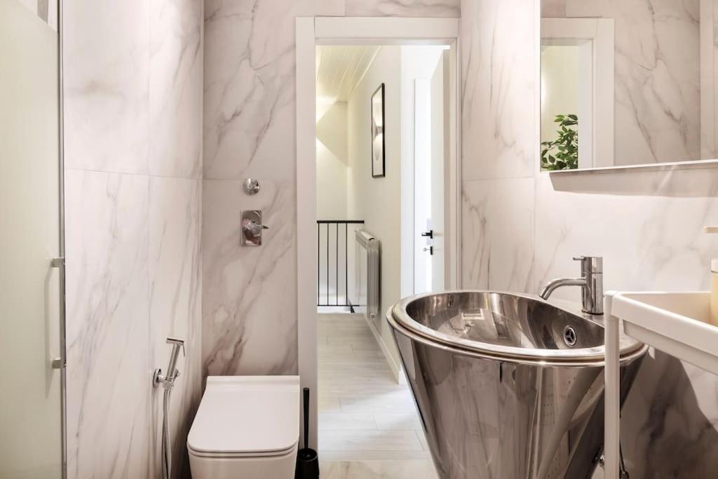 Stupendo duplex in centro a Milano Apartment Exterior foto
